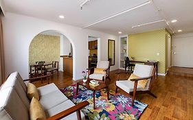 Suites By Vilar America